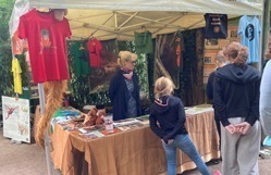 Unser Infostand bei den Entdeckertagen Affen im Zoo Leipzig.