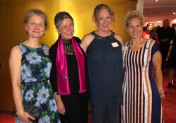 Eine Gruppenaufnahme der „Golden Girls 2017“, die Preisträgerinnen Julia Cissewski, Barbara Stäcker, Anja Gehlken und Bettina Landgrafe.